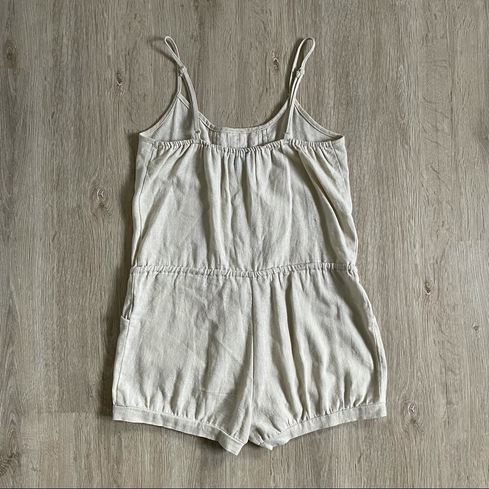 Linen Romper - Picture 2 of 4